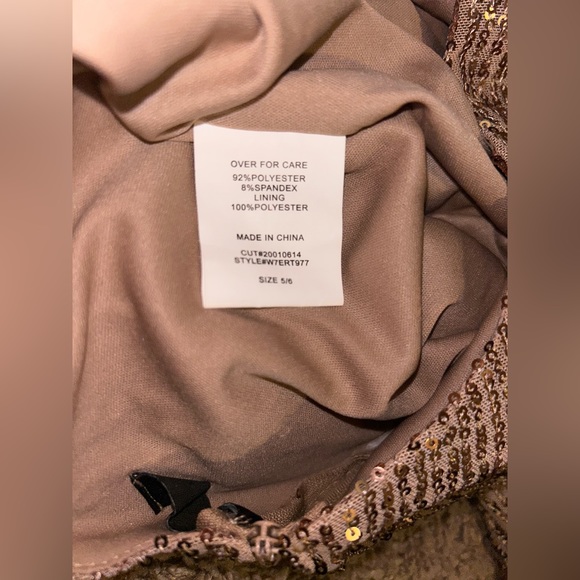 Windsor Rose Gold Sequin Homecoming Dress Size 5/6 - Picture 4 of 6